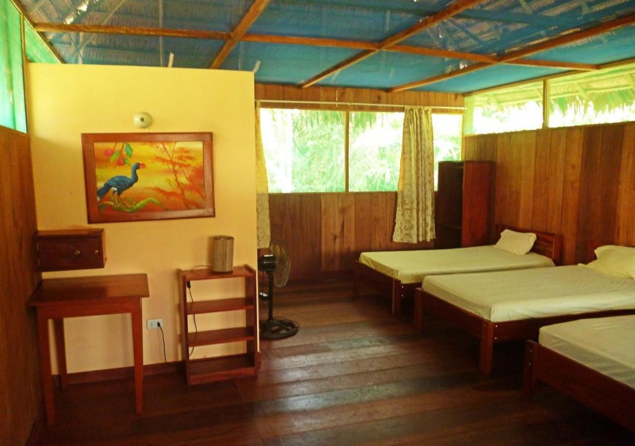 Curaka Lodge Expedition Iquitos Habitación foto